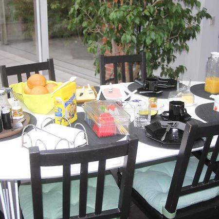 B&B Middelheim Antwerpen Exteriör bild