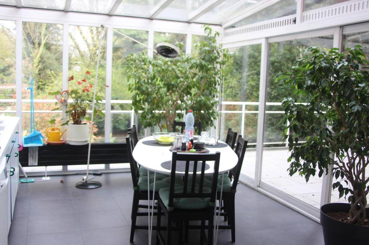 B&B Middelheim Antwerpen Exteriör bild