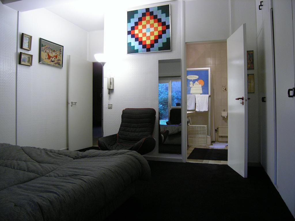 B&B Middelheim Antwerpen Rum bild